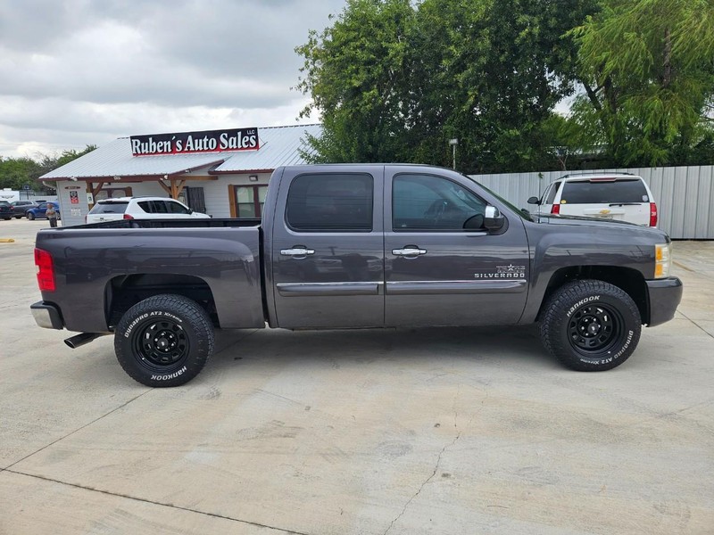 Chevrolet Silverado 1500 Vehicle Image 06