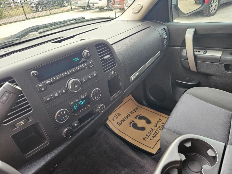 Chevrolet Silverado 1500 Vehicle Image 14
