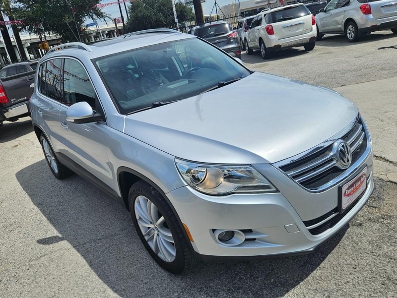Volkswagen Tiguan Vehicle Image 08