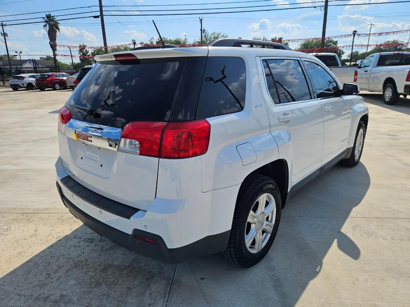 GMC Terrain Vehicle Image 06