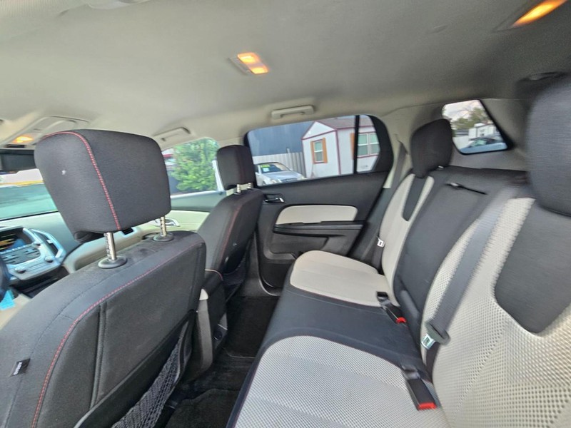 GMC Terrain Vehicle Image 14