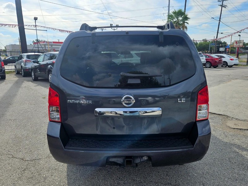 Nissan Pathfinder Vehicle Image 04