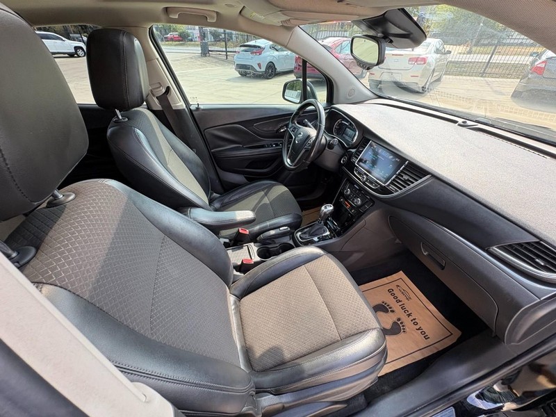 Buick Encore Vehicle Image 16