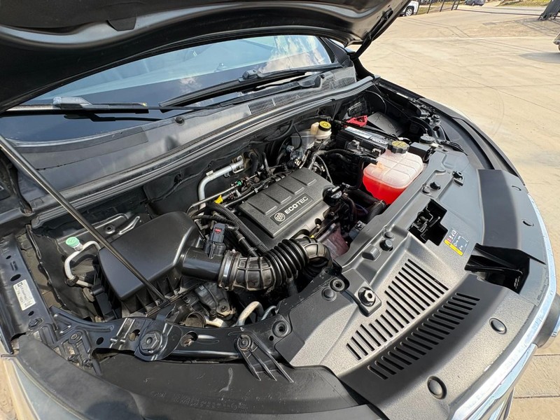Buick Encore Vehicle Image 18