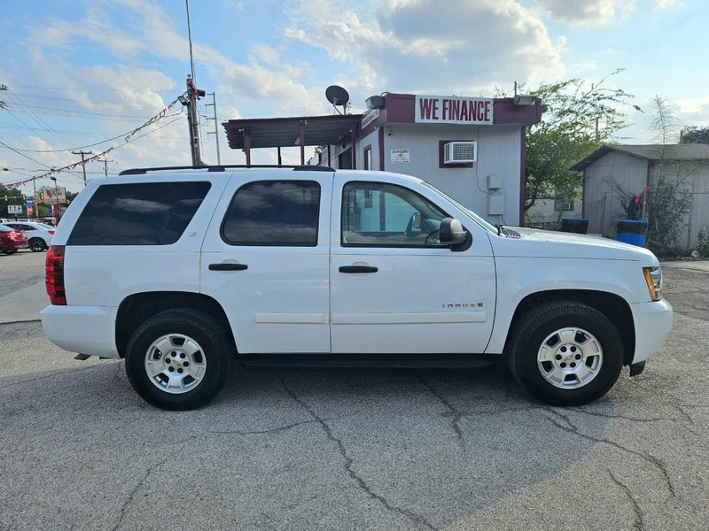 Chevrolet Tahoe Vehicle Image 07
