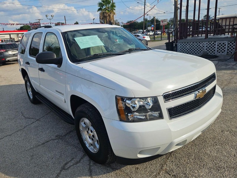 Chevrolet Tahoe Vehicle Image 08