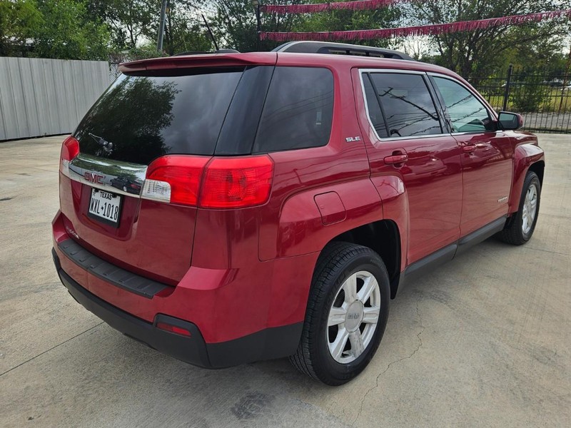 GMC Terrain Vehicle Image 05