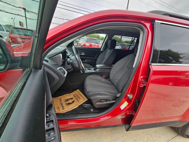 GMC Terrain Vehicle Image 10