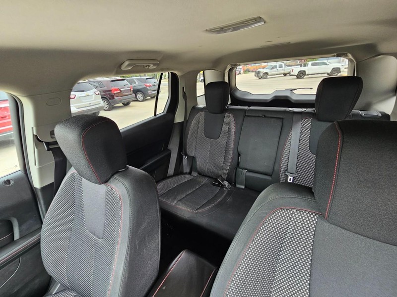 GMC Terrain Vehicle Image 14