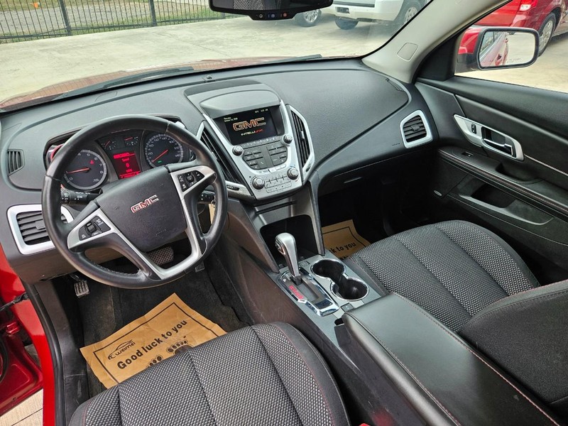 GMC Terrain Vehicle Image 15