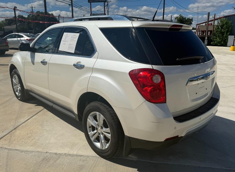 Chevrolet Equinox Vehicle Image 03