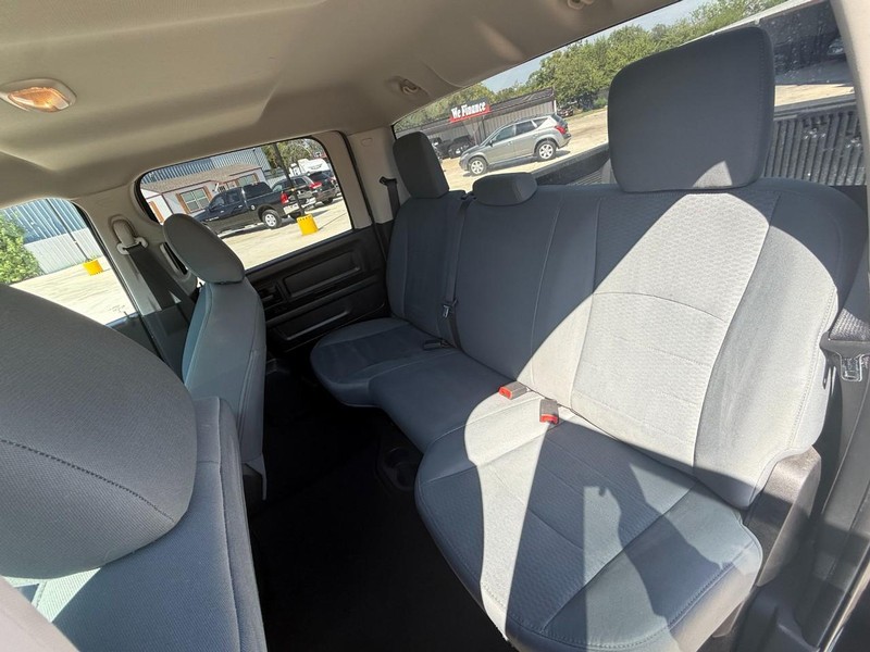 Ram 1500 Vehicle Image 14