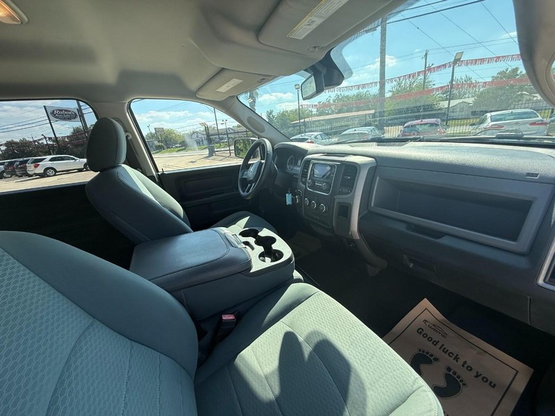 Ram 1500 Vehicle Image 16