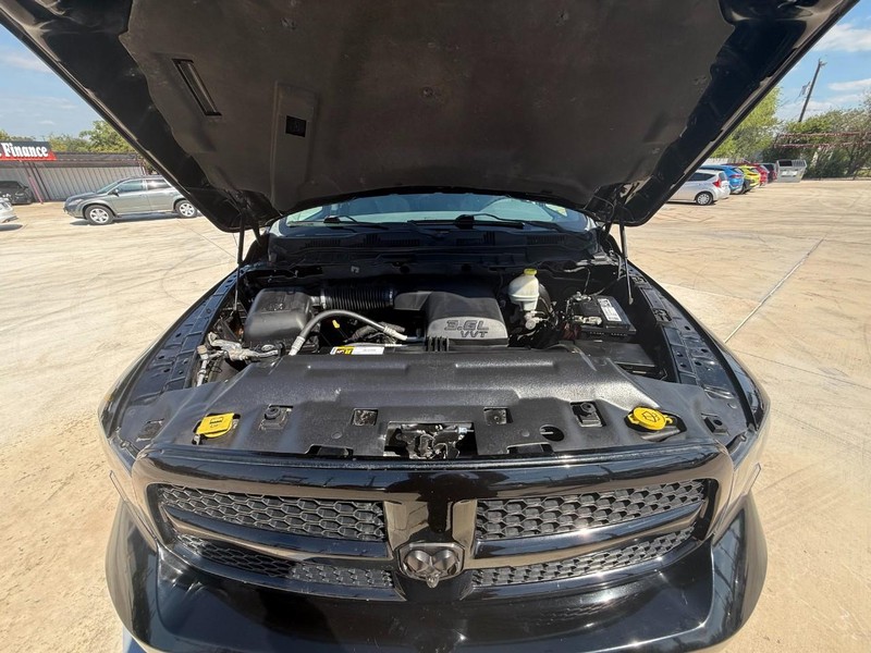 Ram 1500 Vehicle Image 19