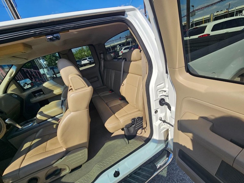 Ford F-150 Vehicle Image 11