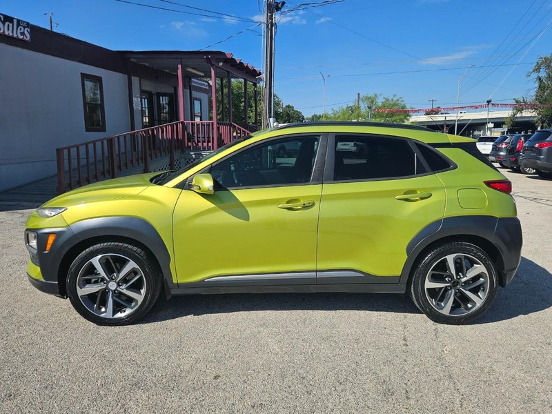 Hyundai Kona Vehicle Image 02