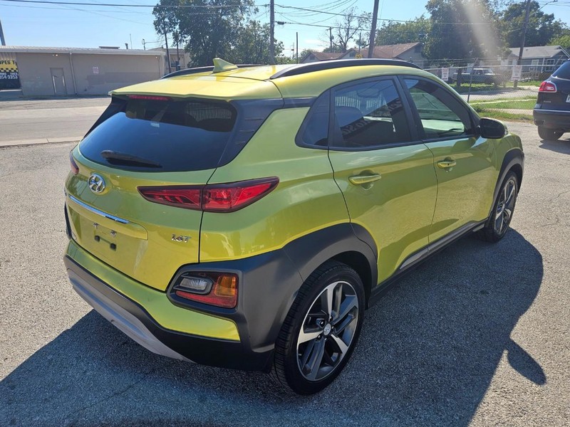 Hyundai Kona Vehicle Image 06