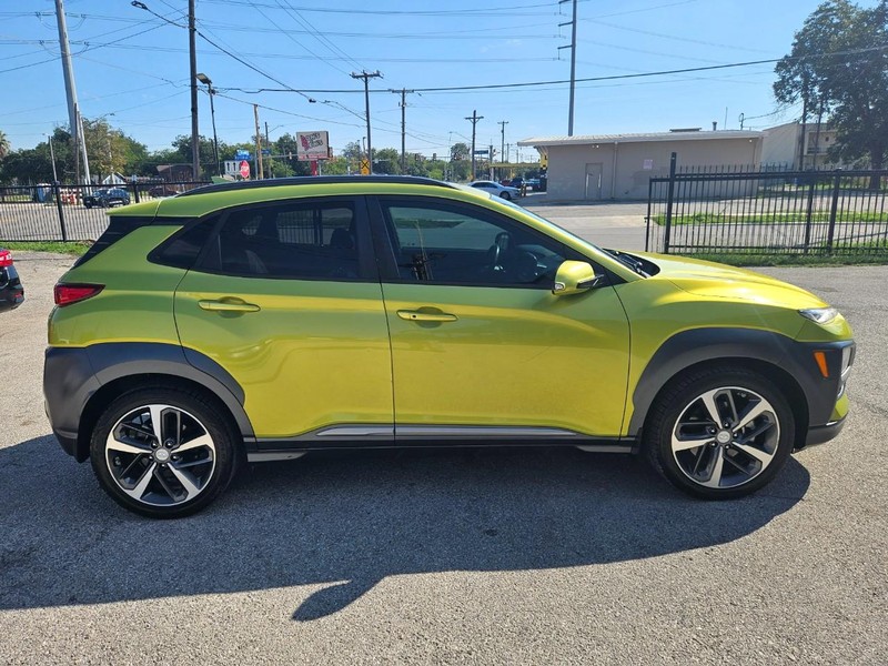 Hyundai Kona Vehicle Image 07