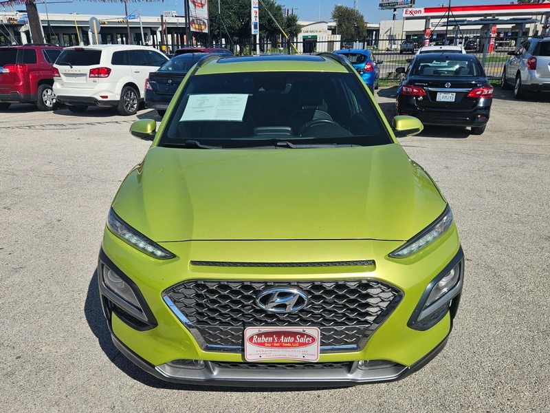 Hyundai Kona Vehicle Image 09