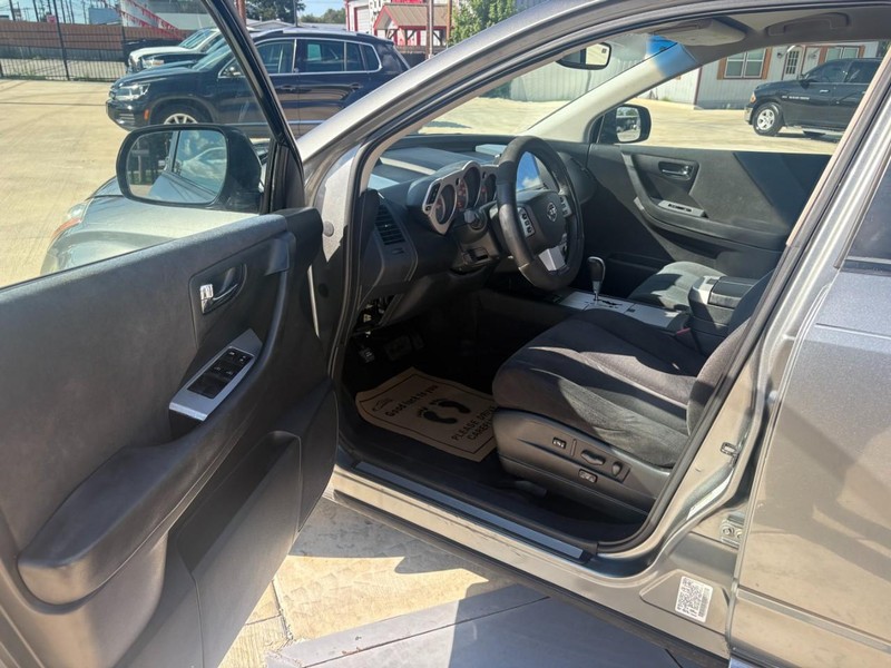 Nissan Murano Vehicle Image 07