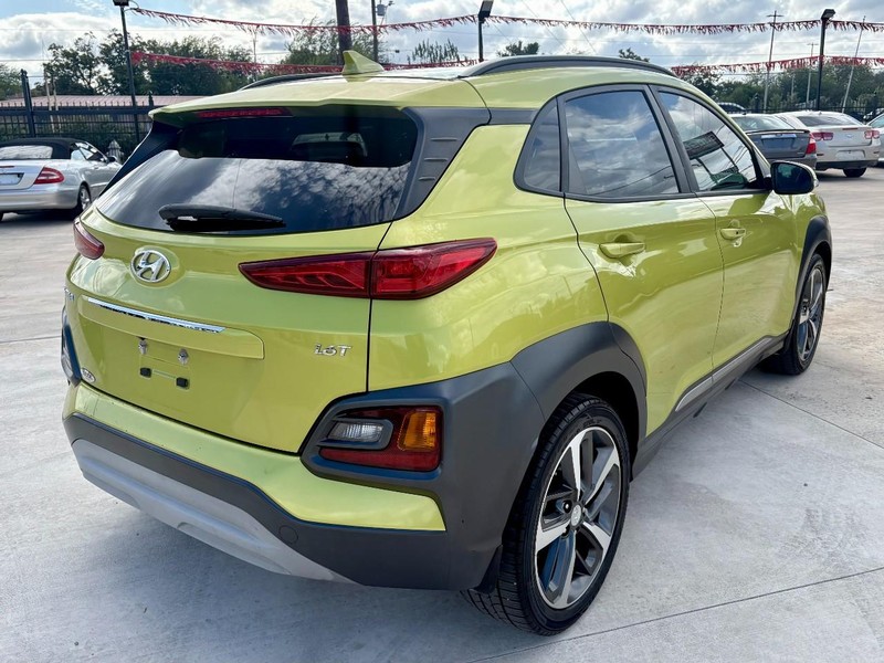 Hyundai Kona Vehicle Image 04