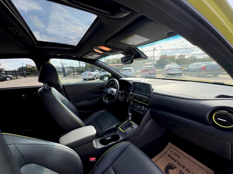Hyundai Kona Vehicle Image 10