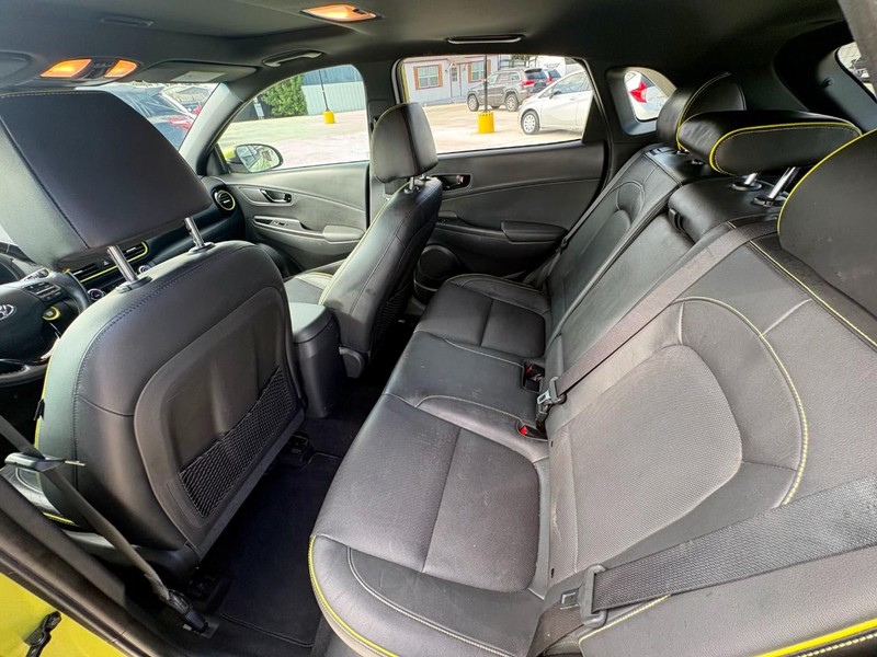 Hyundai Kona Vehicle Image 13