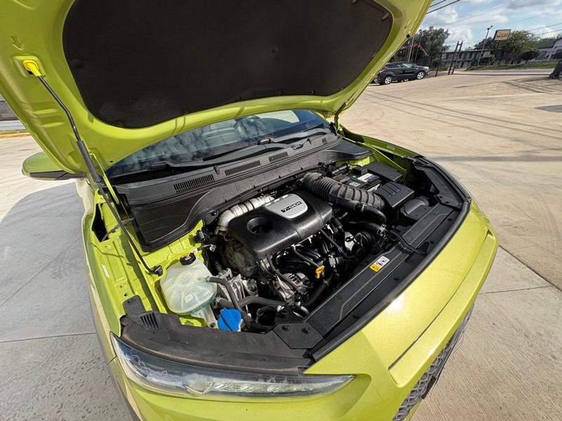 Hyundai Kona Vehicle Image 17