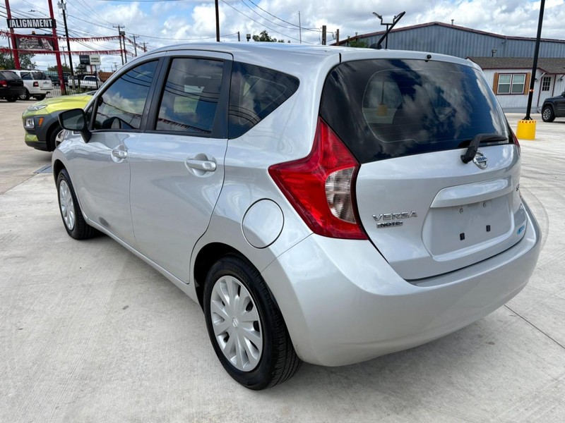 Nissan Versa Note Vehicle Image 03