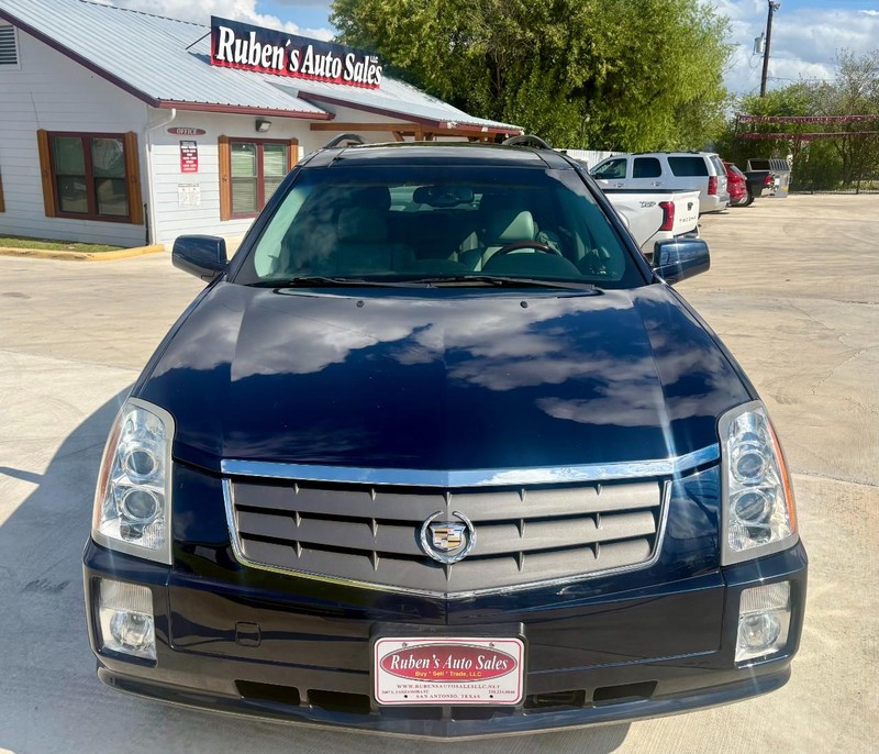 Cadillac SRX Vehicle Image 08