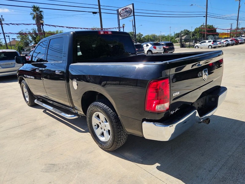 Ram 1500 Vehicle Image 03