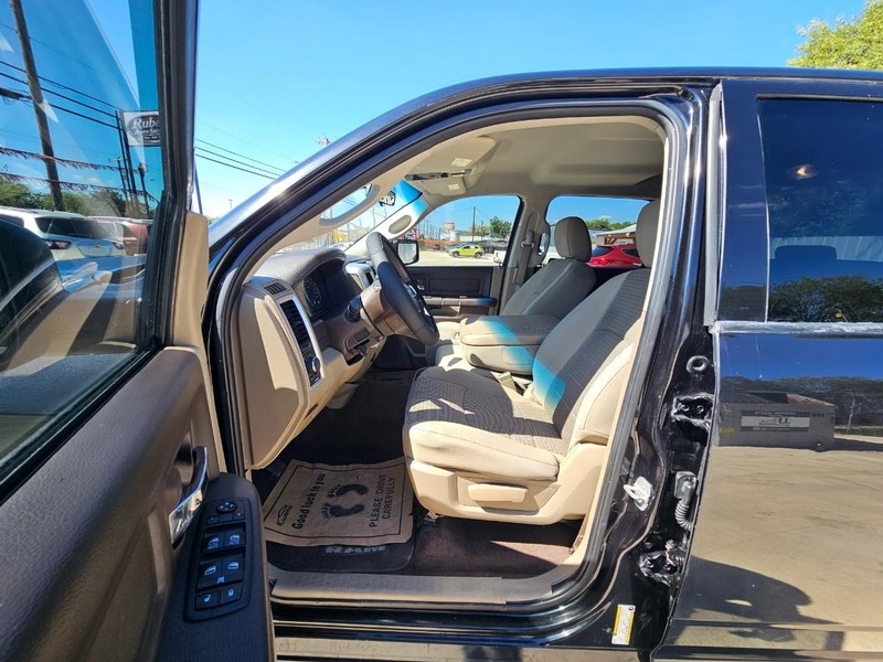 Ram 1500 Vehicle Image 10