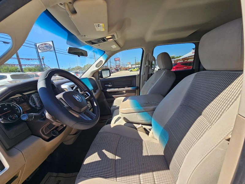 Ram 1500 Vehicle Image 11