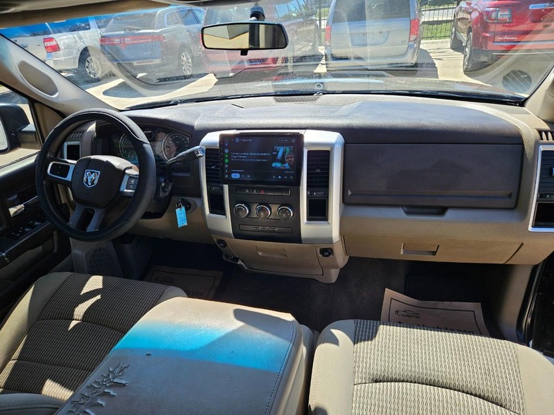 Ram 1500 Vehicle Image 18