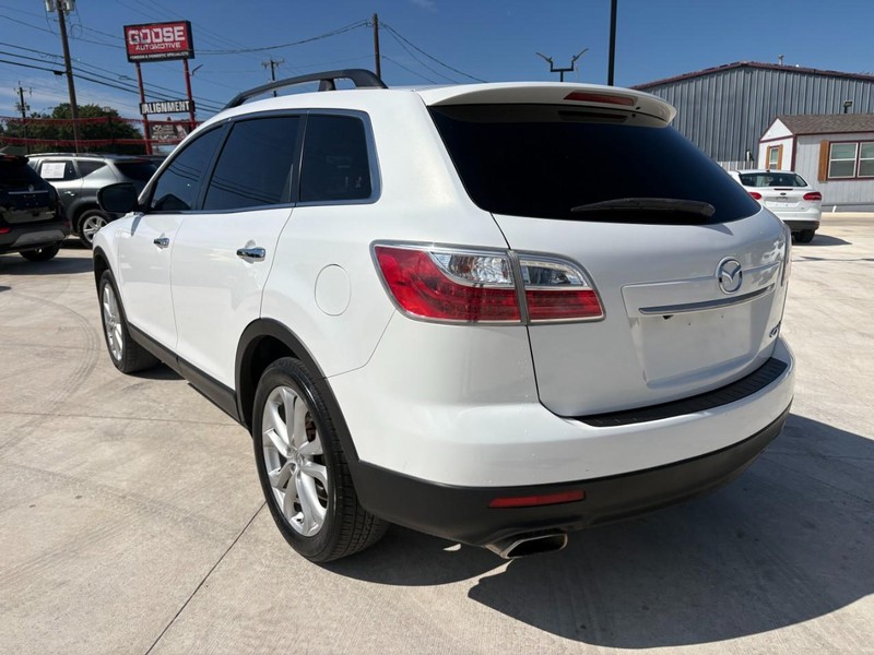 Mazda CX-9 Vehicle Image 03
