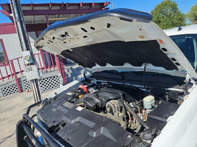Chevrolet Silverado 1500 Vehicle Image 10
