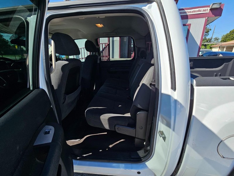 Chevrolet Silverado 1500 Vehicle Image 13