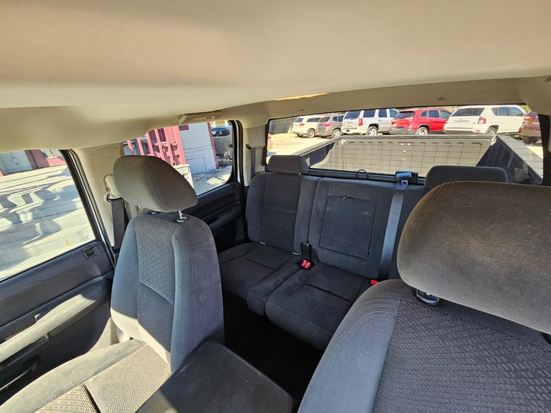 Chevrolet Silverado 1500 Vehicle Image 16