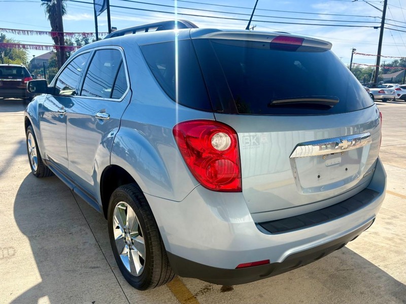 Chevrolet Equinox Vehicle Image 03