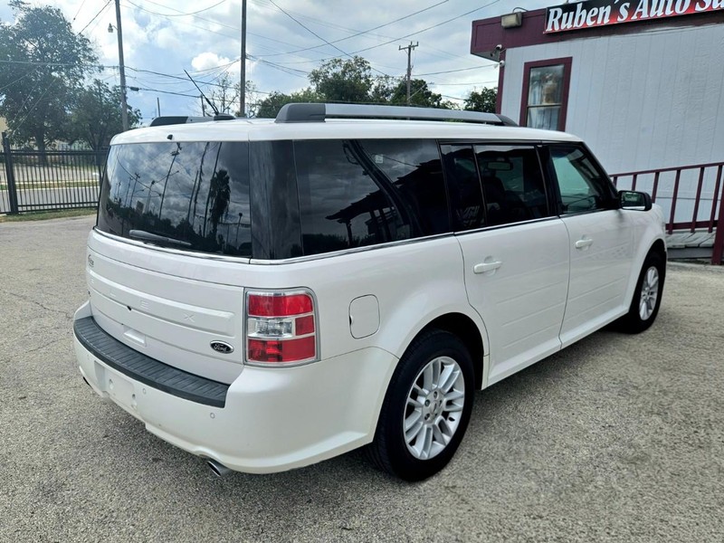Ford Flex Vehicle Image 06