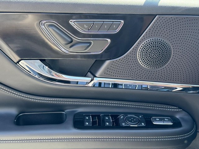 2024 Lincoln Corsair Grand Touring thumbnail image 25