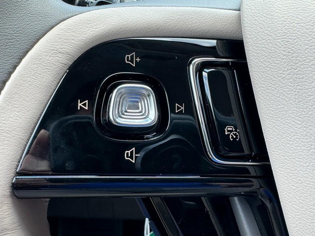 2024 Lincoln Corsair Grand Touring thumbnail image 18