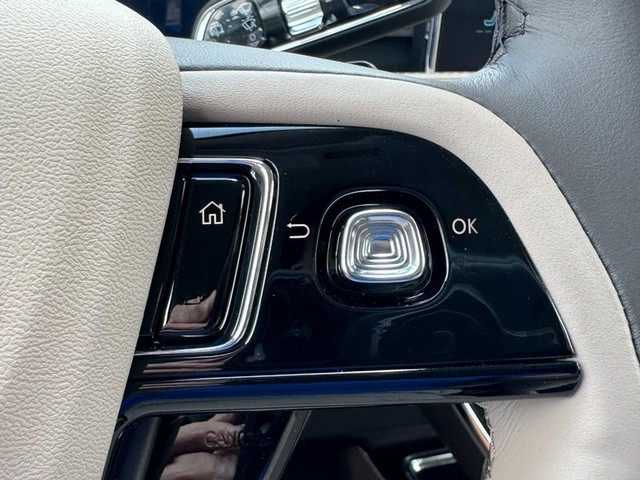 2024 Lincoln Corsair Grand Touring thumbnail image 19
