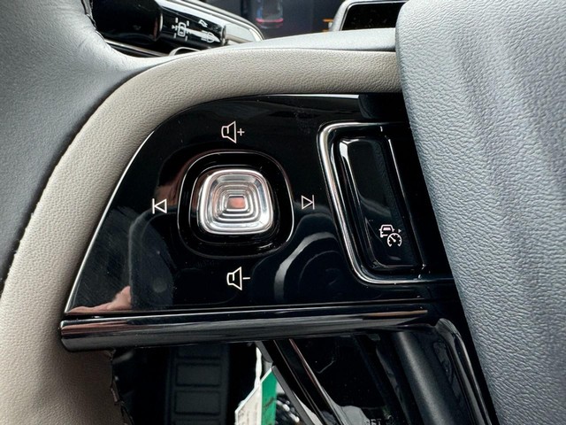 2024 Lincoln Corsair Grand Touring thumbnail image 18