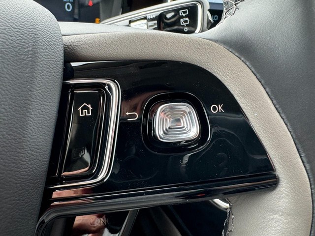 2024 Lincoln Corsair Grand Touring thumbnail image 19