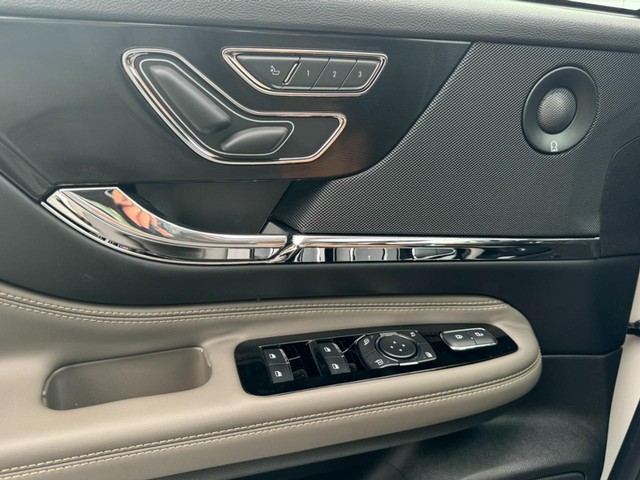 2024 Lincoln Corsair Grand Touring thumbnail image 25
