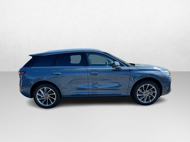 2024 Lincoln Corsair Grand Touring thumbnail image 04