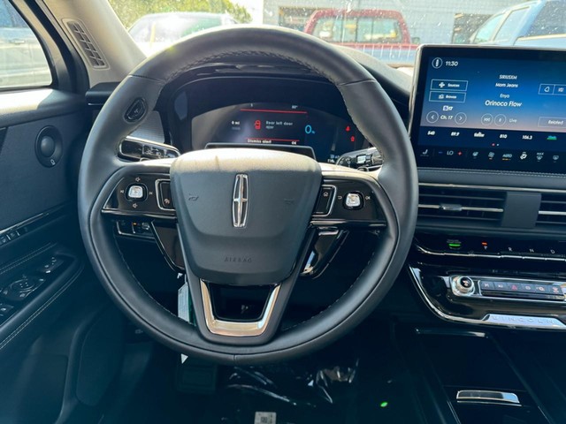 2024 Lincoln Corsair Grand Touring thumbnail image 10