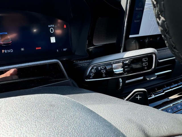 2024 Lincoln Corsair Grand Touring thumbnail image 21