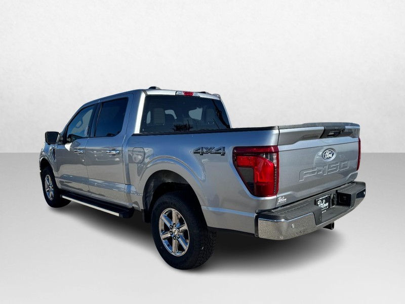 Ford F-150 Vehicle Full-screen Gallery Image 07